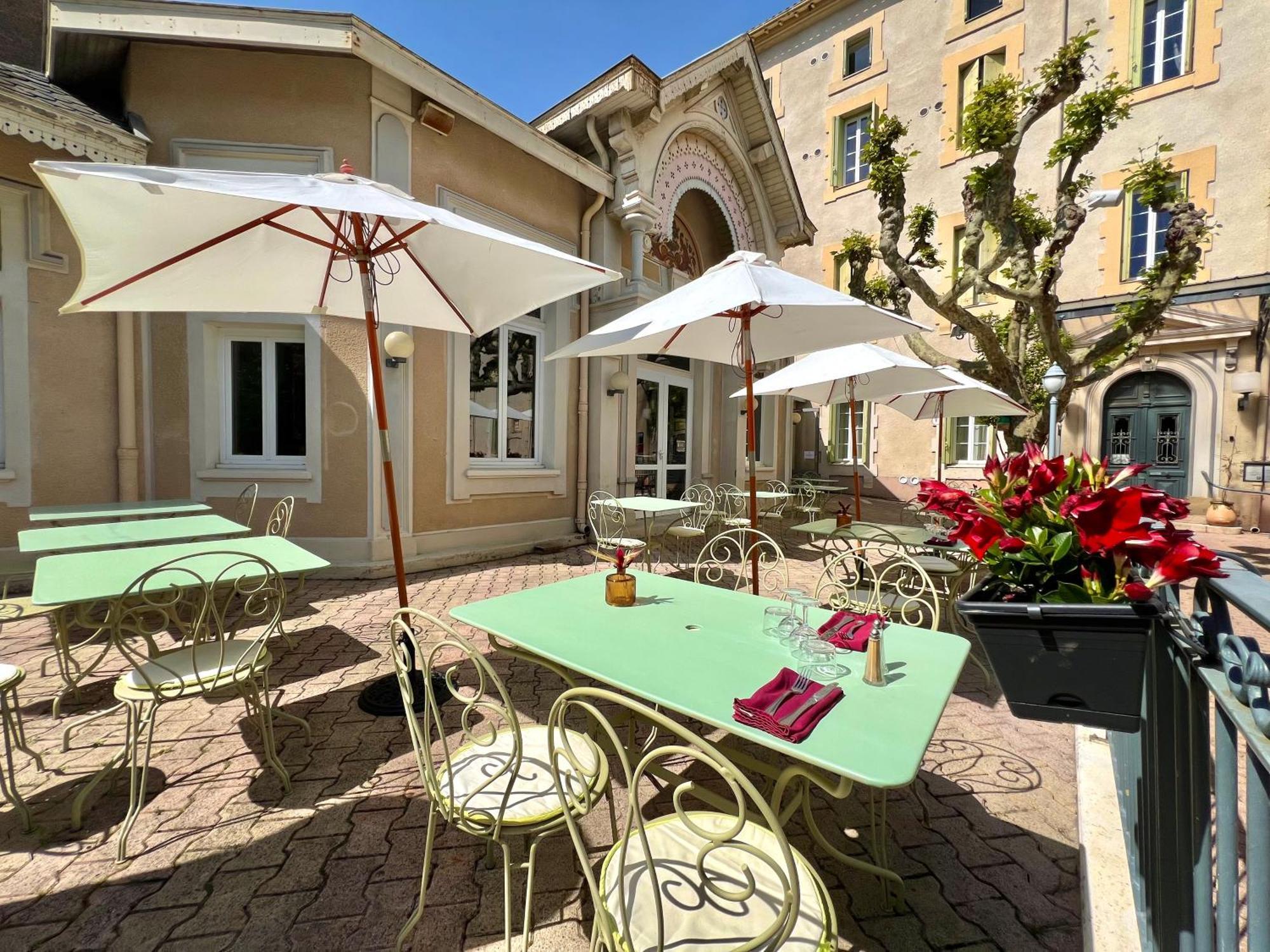 Logis Hotel Restaurant Des Thermes Lamalou-les-Bains Εξωτερικό φωτογραφία