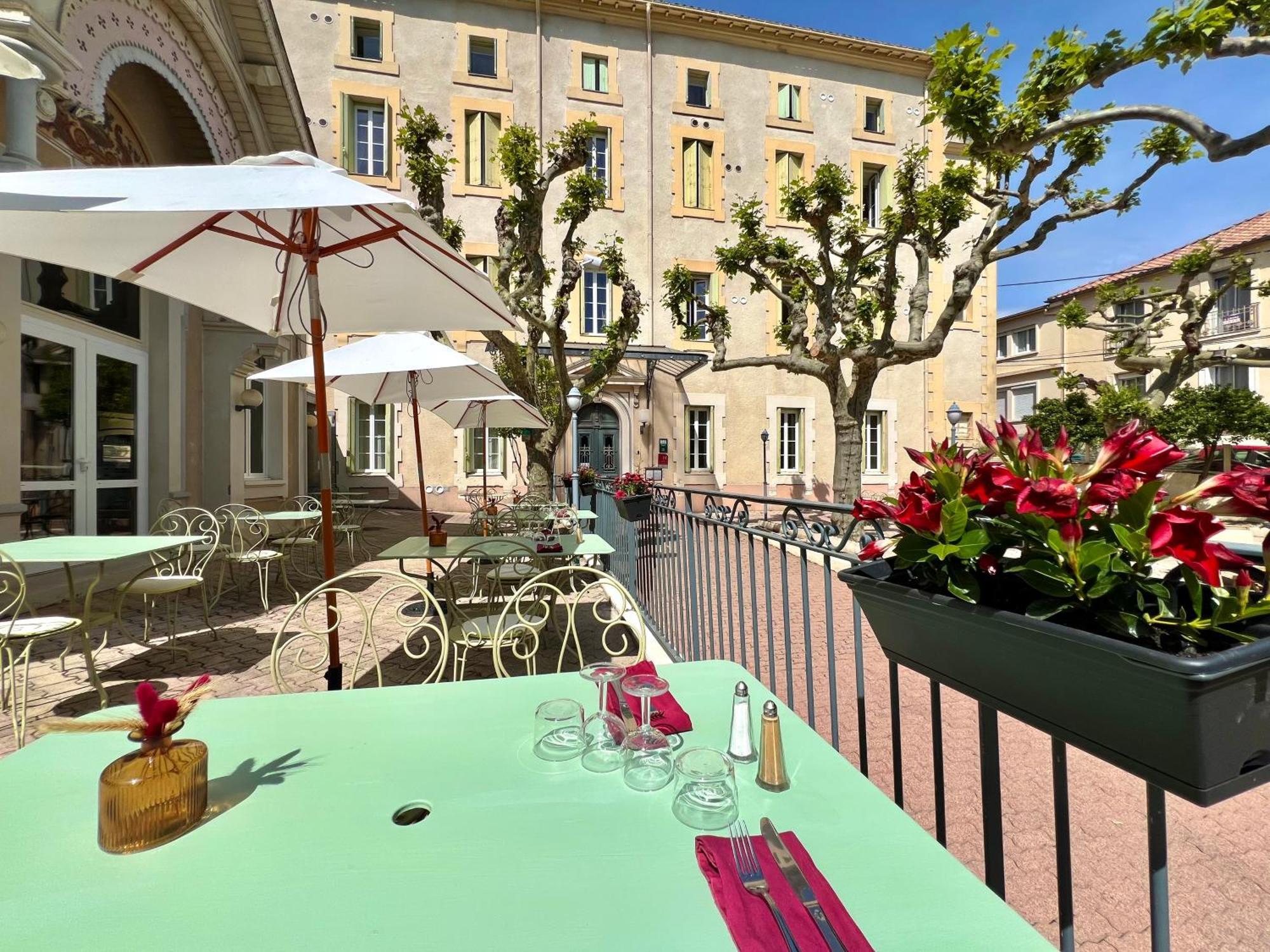 Logis Hotel Restaurant Des Thermes Lamalou-les-Bains Εξωτερικό φωτογραφία